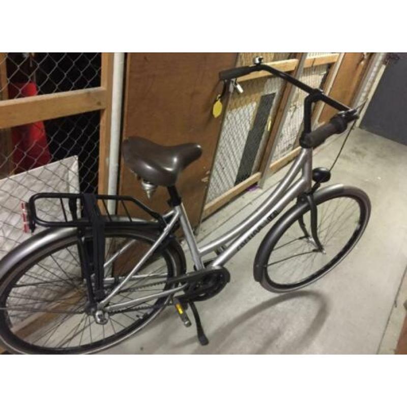 cortina met v snaar damesfiets