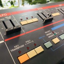 Roland Juno 106 Analoge synthesizer classic uit de 80’s