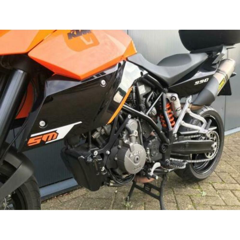 ktm 990 supermoto T (2012) *akrapovic*topkoffer*prachtig*