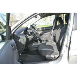 Peugeot 206 SW 1.6-16V Air-line 3 *CLIMA* Nieuwe APK !