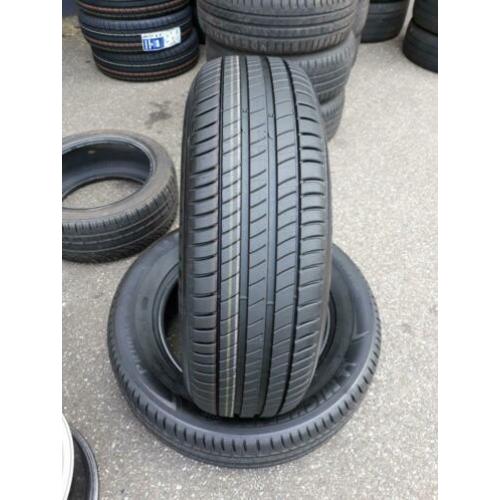 2 x 215/65/17 Michelin Primacy 3 Nieuw Nu 275,- incl montage