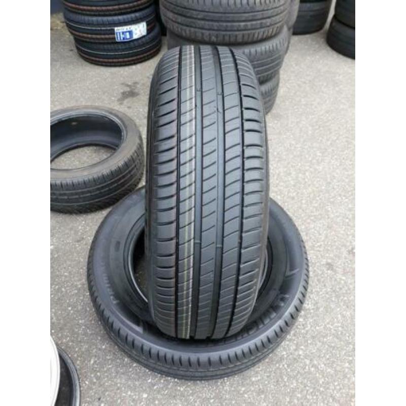 2 x 215/65/17 Michelin Primacy 3 Nieuw Nu 275,- incl montage