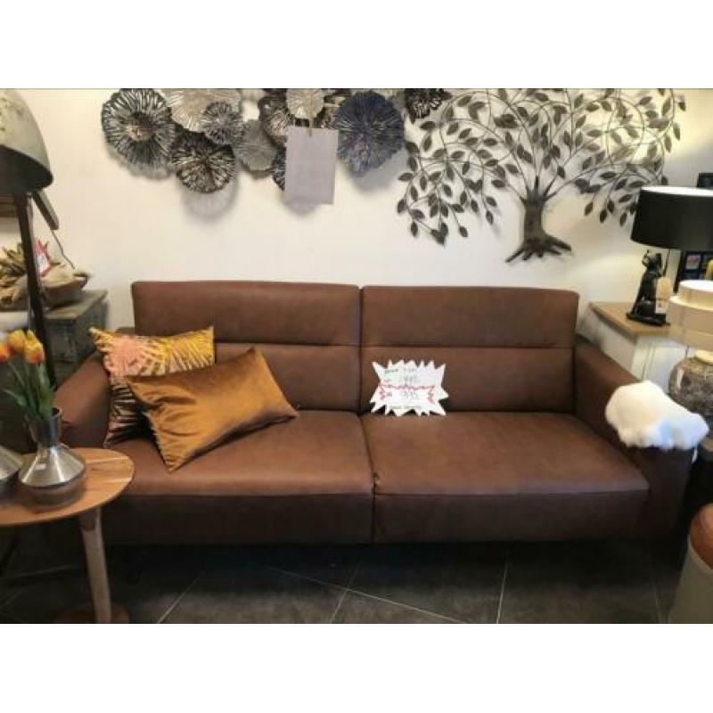 Stoere stevige 3 zitter in de mooie Adore stof kleur Hunter