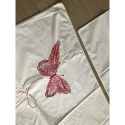 Taftan dekbedovertrek vlinders peuterbed - roze rood wit