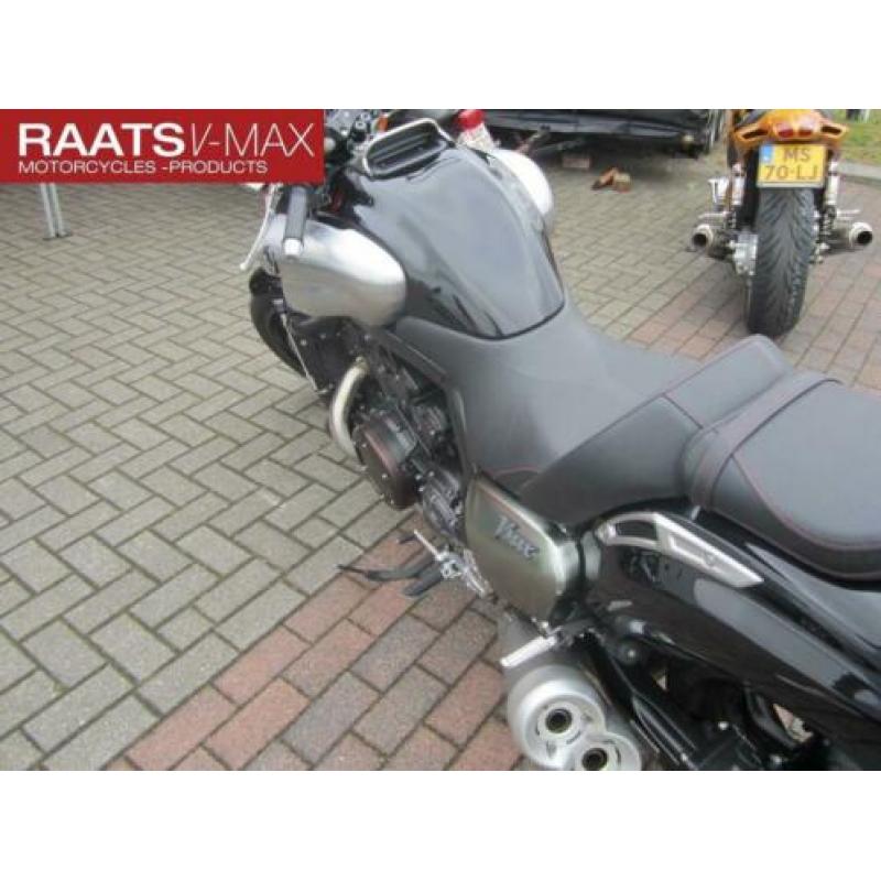 v-max1700 eindjaarsaanbieding van € 13.450,00 voor € 13.100,
