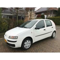 Fiat Punto 1.2 NIEUWE APK 02-2021/RIJDT GOED/5DEURS!