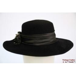 Vintage Dameshoed Chudarek zwart met grijze strik 54,5 = XS