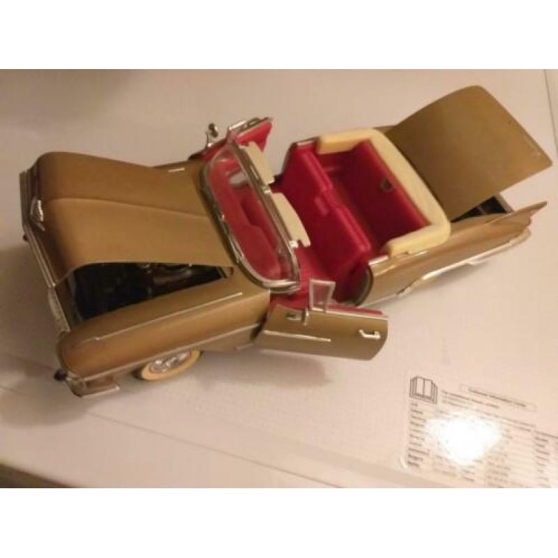 Cadilec veldorado 1/18