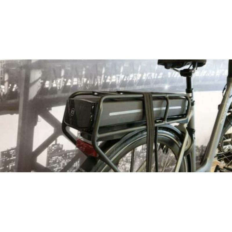 Nieuwe Multicycle Voyage E-bike 500 watt accu Opruiming!!