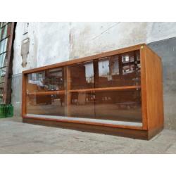 Houten Toonbank Jaren 50 | Vintage Vitrine Kast Antiek