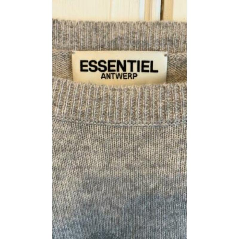 Essentiel Antwerp trui cashmere 36/38/40
