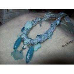 Ketting mooie Blauwkleur