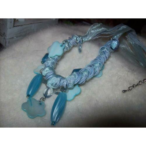 Ketting mooie Blauwkleur