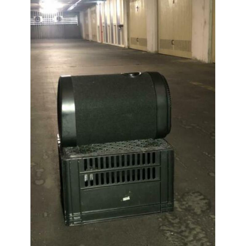 Kenwood KSC-WA80 woofer incl versterker