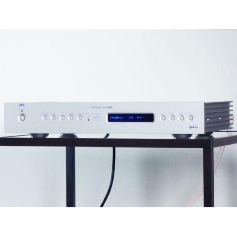 # NAD S400, eersteklas FM tuner met RDS, 1200€ nieuw #