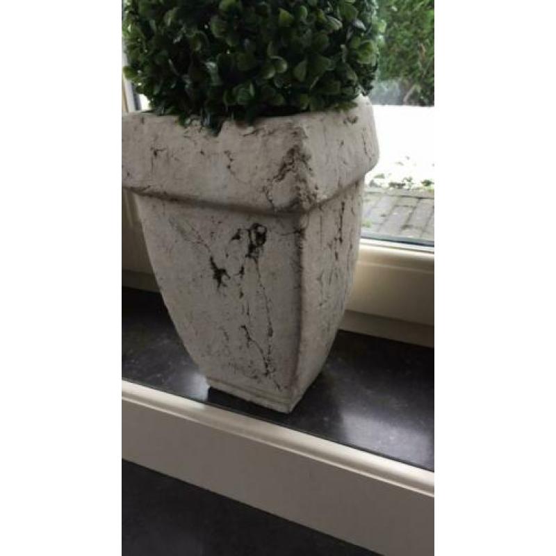 Bloempotten 27 cm hoogte 2 stuks