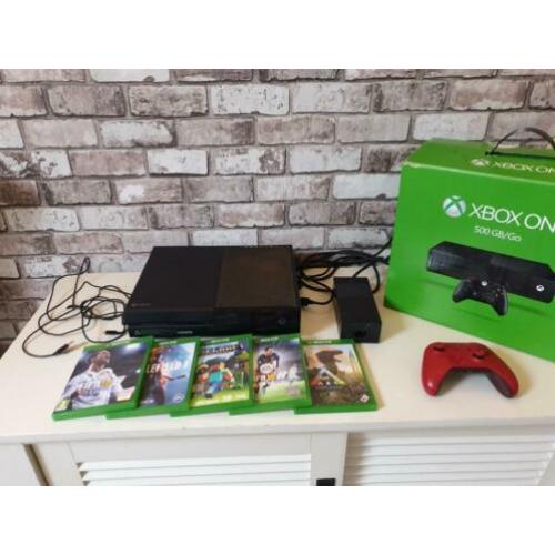 Xbox One 500gb plus controller & 5spellen!