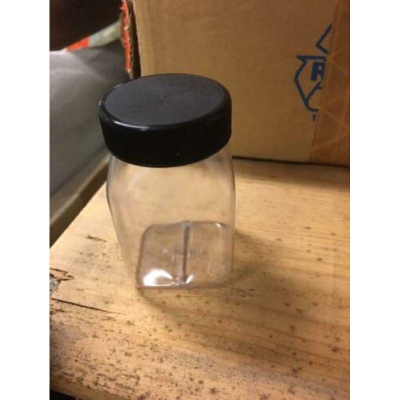 flesjes/buisjes/potjes glas en kunststof