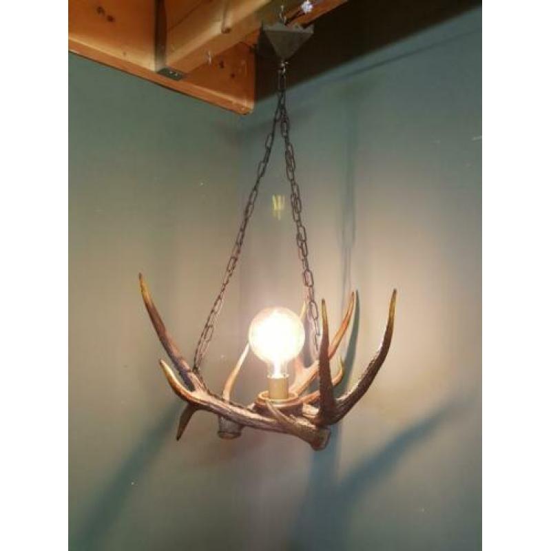 Vintage Geweien Hanglamp. €165,-.