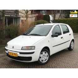 Fiat Punto 1.2 NIEUWE APK 02-2021/RIJDT GOED/5DEURS!