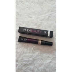 Huda Beauty Concealer 001