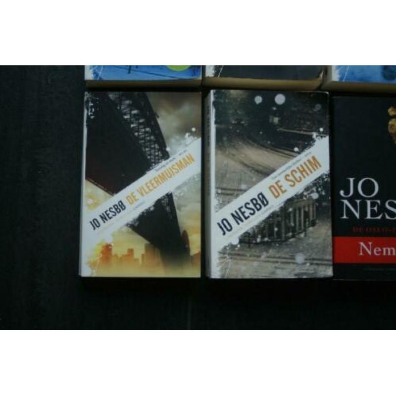 4x Jo Nesbo ...Diverse titels.