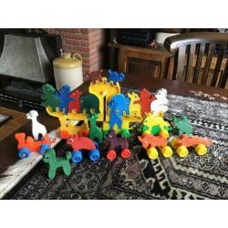 Partij Spindler rubberen / vinyl dieren , treintjes