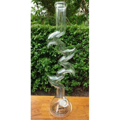 Bong Bongo Waterpijp Zig Zag