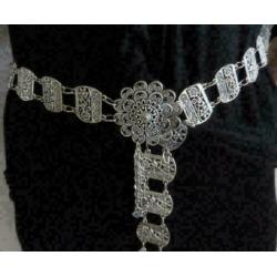 zilverkleurige schakel riem uit Thailand lengte 100 cm