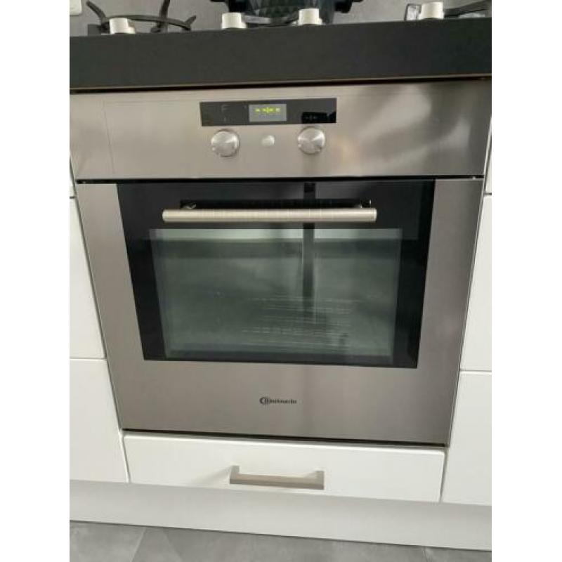 Vollegdige keuken apparatuur van bauknecht