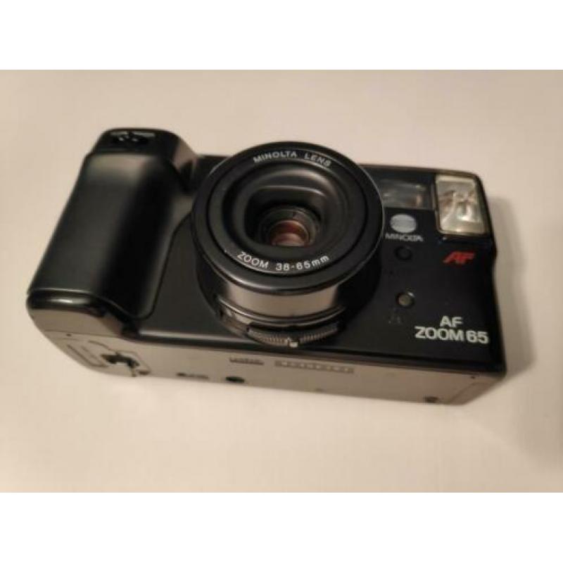 Minolta AF Zoom 65 point and shoot camera