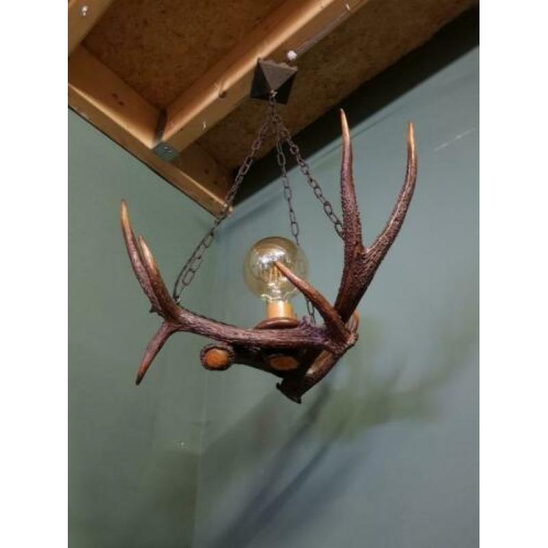 Vintage Geweien Hanglamp. €165,-.