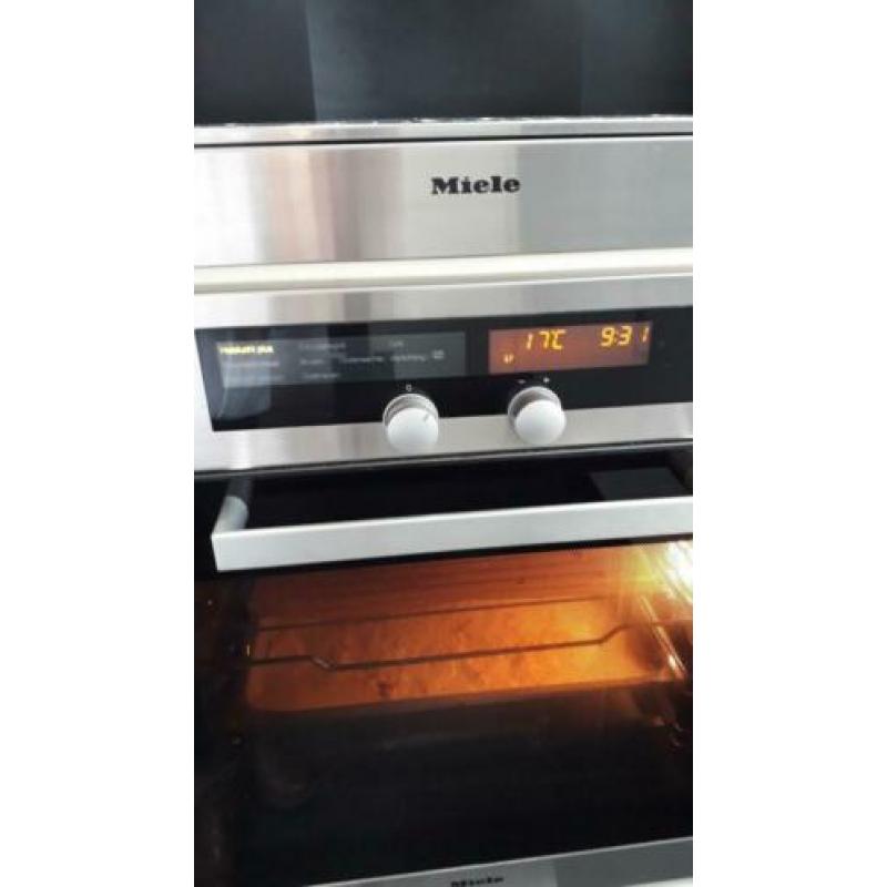 Miele hetelucht oven
