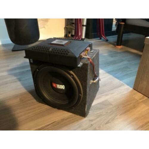 Jbl 400w subwoofer p1220 + Versterker p180.2