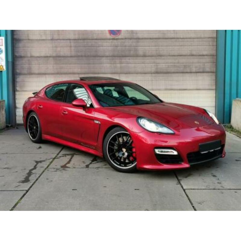 Porsche Panamera 4.8 GTS 20 INCH * SPORTUITLAAT * BOSE * SCH