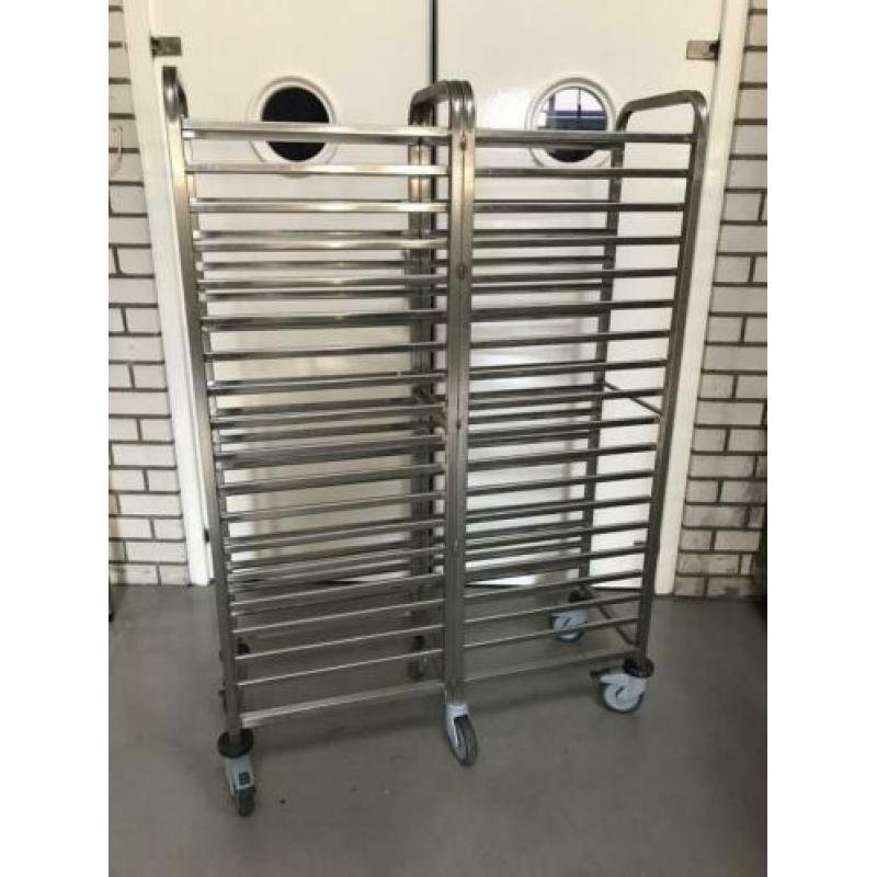 RVS Rieber dubbele regaalwagen 36 regalen gastronorm
