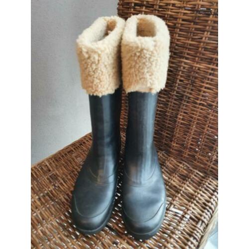 Ugg kaplaarzen maat 40