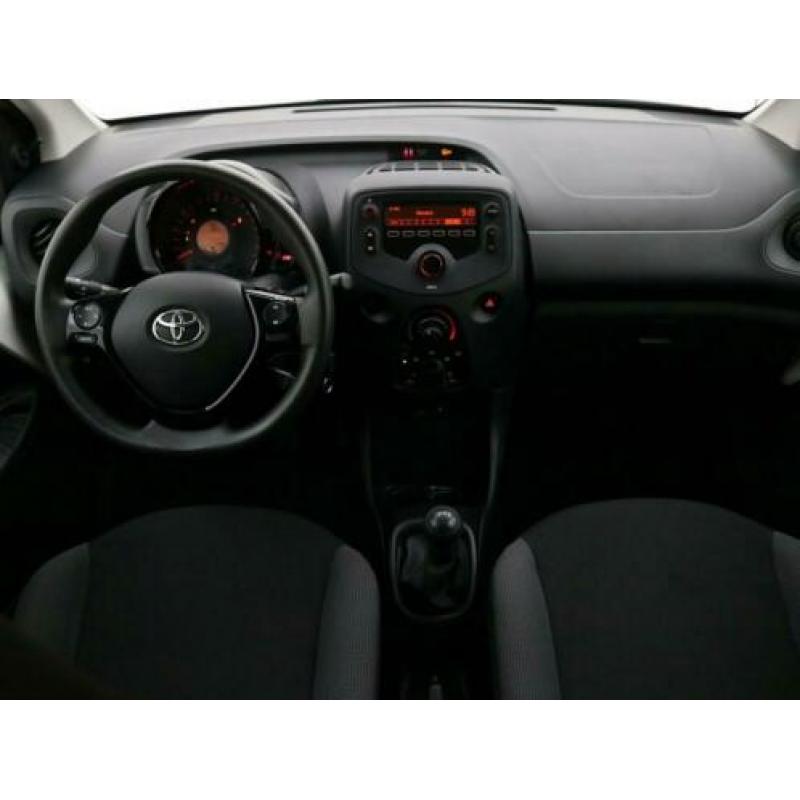Toyota Aygo 1.0 VVT-i x-fun (bj 2019)
