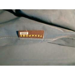 Jack wolfskin regenjas maat 140/146