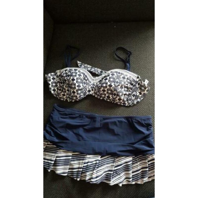 Profile bikini met rokjes broek maat 42 zgan