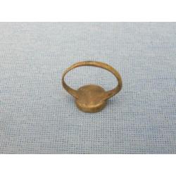 Middeleeuwen -bronzen zegel ring met vogel - 7e / 12e eeuw