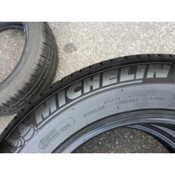 2 x 215/65/17 Michelin Primacy 3 Nieuw Nu 275,- incl montage