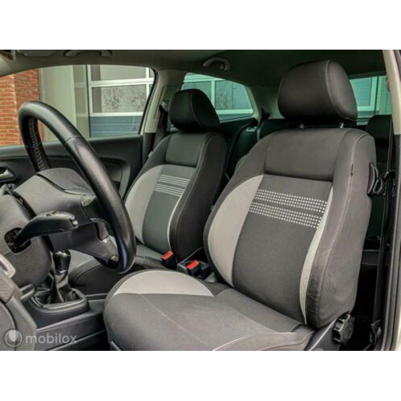 Volkswagen Polo 1.2TSI R-Line Edition Panodak LED PDC Cruise