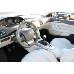 Peugeot 308 1.6 THP 1.6 THP Allure Panoramadak Navigatie Lee