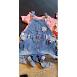 Pakketje kleding maat 80