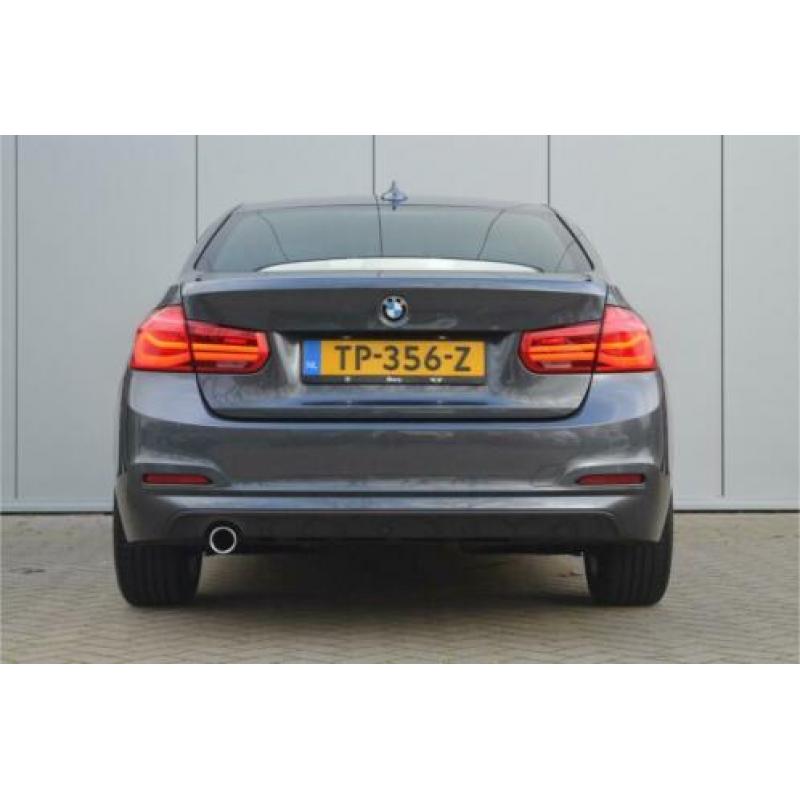 BMW 3 Serie 318d High Executive / Sportline / Leer / Automaa