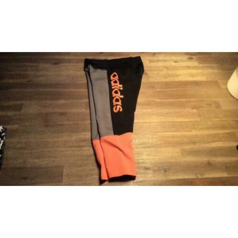 Sportlegging Adidas maat M