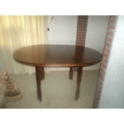 ronde eiken uitschuiftafel