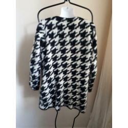 Mt S/M BETTY&CO damesvest in keurige staat!!!