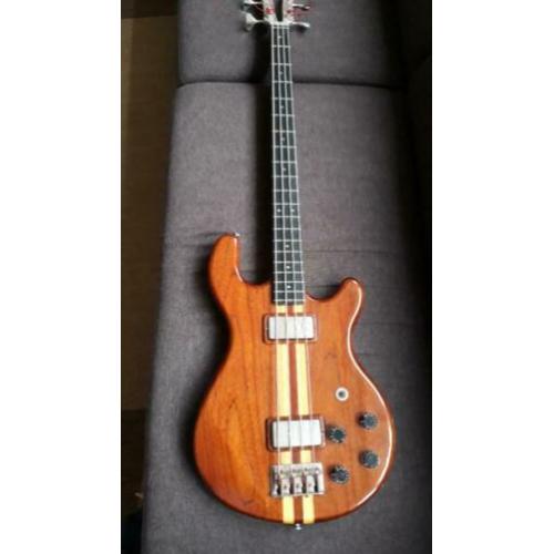 basgitaar Kramer 450B